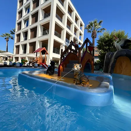 Relax Family & Hotel 3*