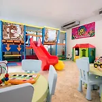 Relax Family & Hotel 3*