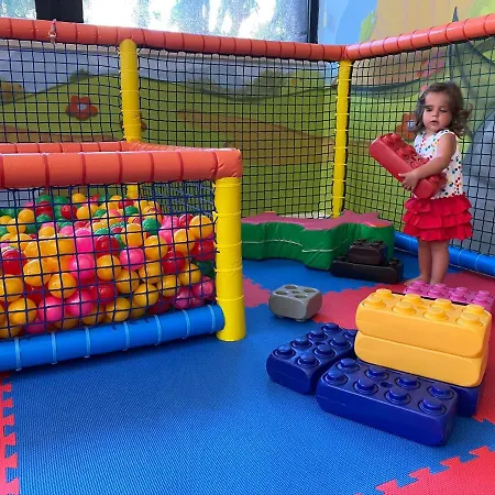 Relax Family & Отель