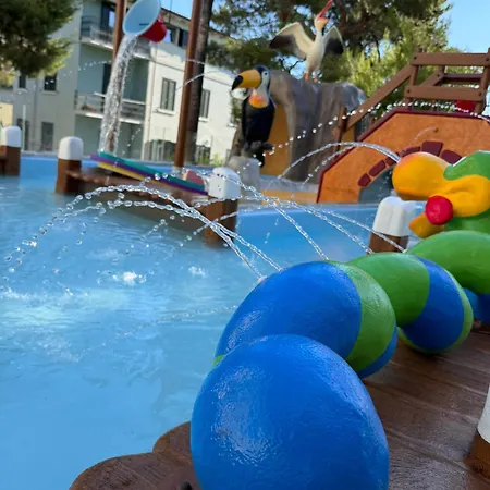 Relax Family & 3*