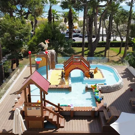 Relax Family & 3*
