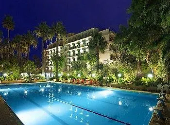 Relax Family & Hotel 3*