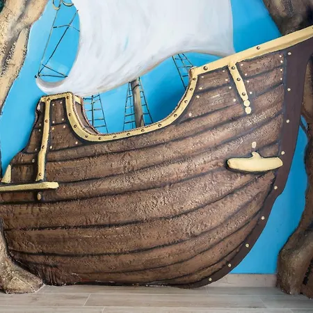 Relax Family & Отель